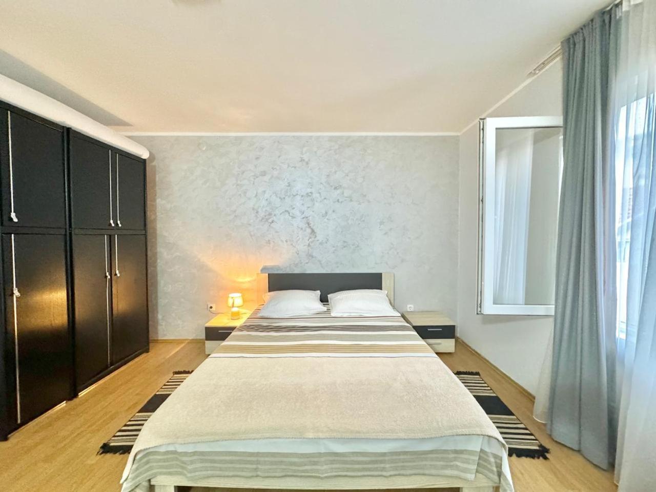 Hmd Apartment